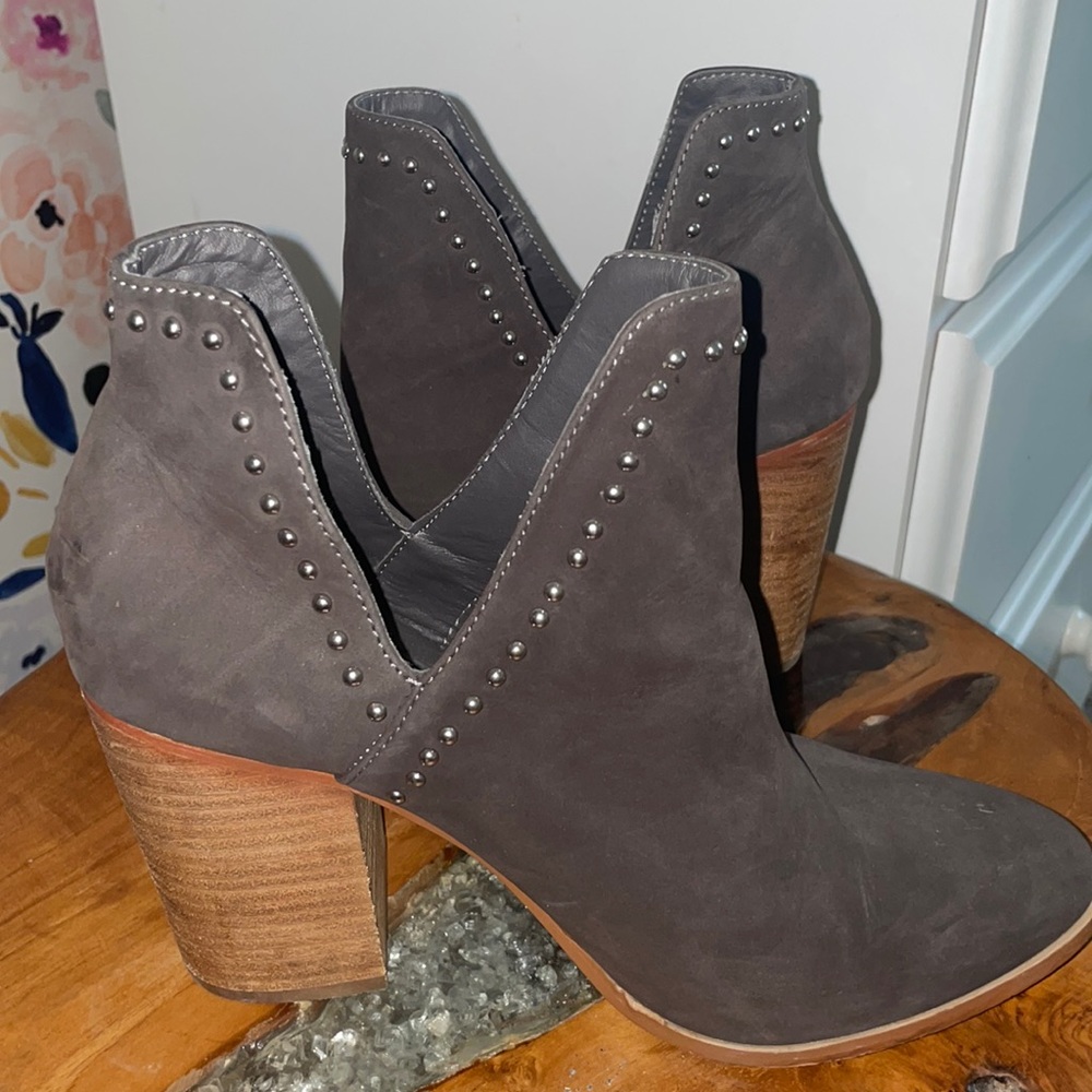 Steve Madden Ankle Studded Booties